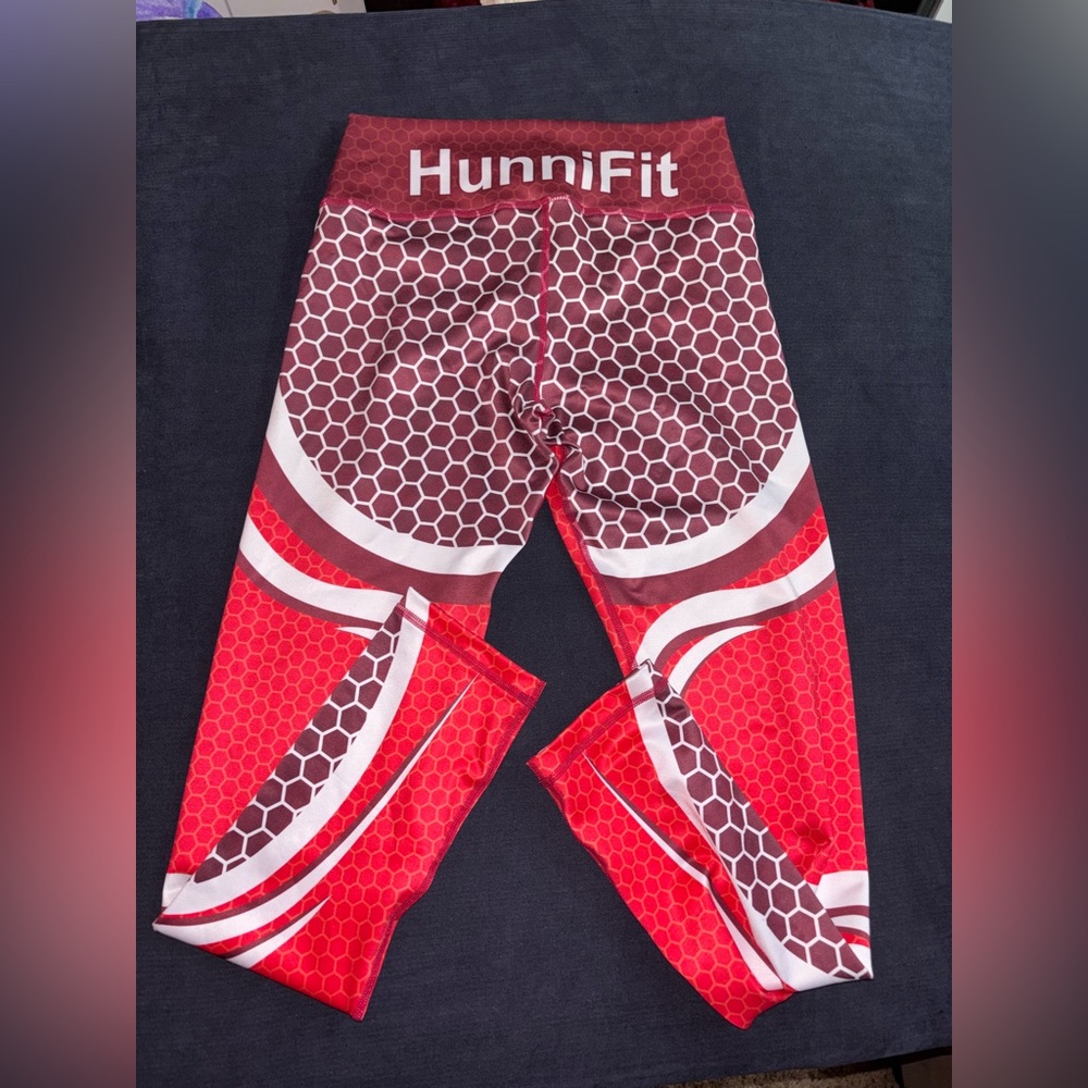 Red Honeycomb Leggings